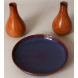 A CHINESE FLAMBE STYLE CERAMIC DISH, 8in diameter; together with a pair of brown glazed pear-form