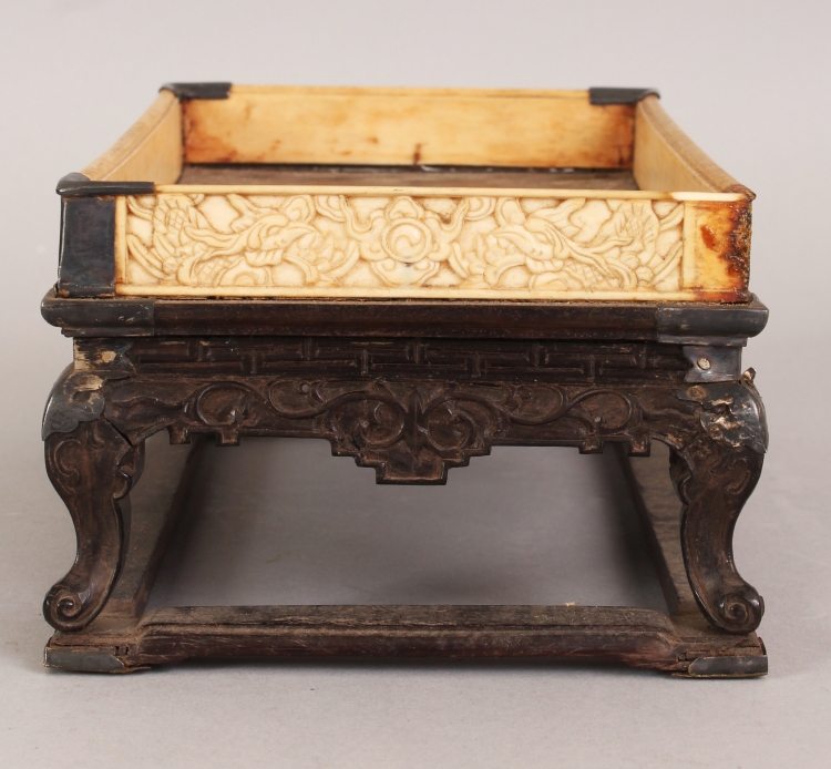 A GOOD 19TH CENTURY CHINESE RECTANGULAR HARDWOOD & IVORY STAND, supported on four scroll feet - Image 5 of 9