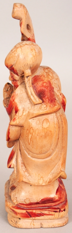 A 19TH/20TH CENTURY CARVED & STAINED WOOD FIGURE OF SHOU LAO, bearing a peach and a staff, 7.4in - Image 4 of 7