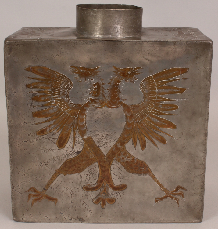 A RARE LARGE 18TH CENTURY CHINESE RUSSIAN MARKET RECTANGULAR GILT DECORATED PEWTER TEA CADDY, the - Image 3 of 10
