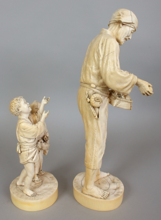 A LARGE UNUSUAL FINE QUALITY SIGNED JAPANESE MEIJI PERIOD IVORY DOUBLE OKIMONO GROUP, comprising two - Image 2 of 8