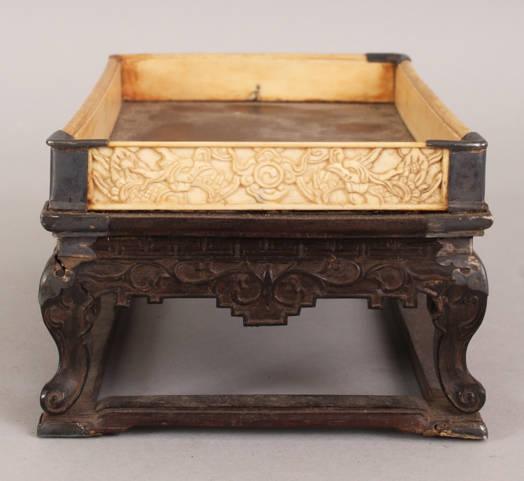 A GOOD 19TH CENTURY CHINESE RECTANGULAR HARDWOOD & IVORY STAND, supported on four scroll feet - Image 3 of 9