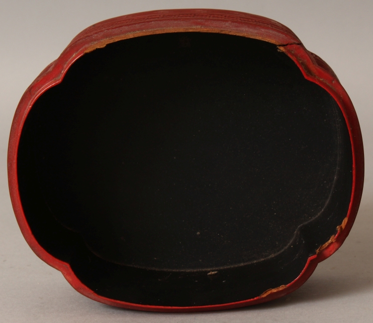A JAPANESE MEIJI PERIOD RED CINNABAR LACQUER, & SHIBAYAMA BOX & COVER, of quatrefoil section, the - Image 9 of 10