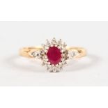 A SMALL 18CT YELLOW GOLD, RUBY AND DIAMOND RING.