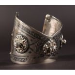 A SILVER NIELLO BRACELET.