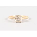 AN 18CT YELLOW GOLD SOLITAIRE DIAMOND RING, ½CT.