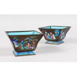 A PAIR OF SQUARE CHINESE ENAMEL BOWLS.