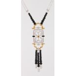 A SUPERB ART DECO DIAMOND SET NECKLACE.