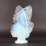 A SABINO IRIDESCENT CLOSED WING BUTTERFLY. Etched Sabino France. 6ins high.