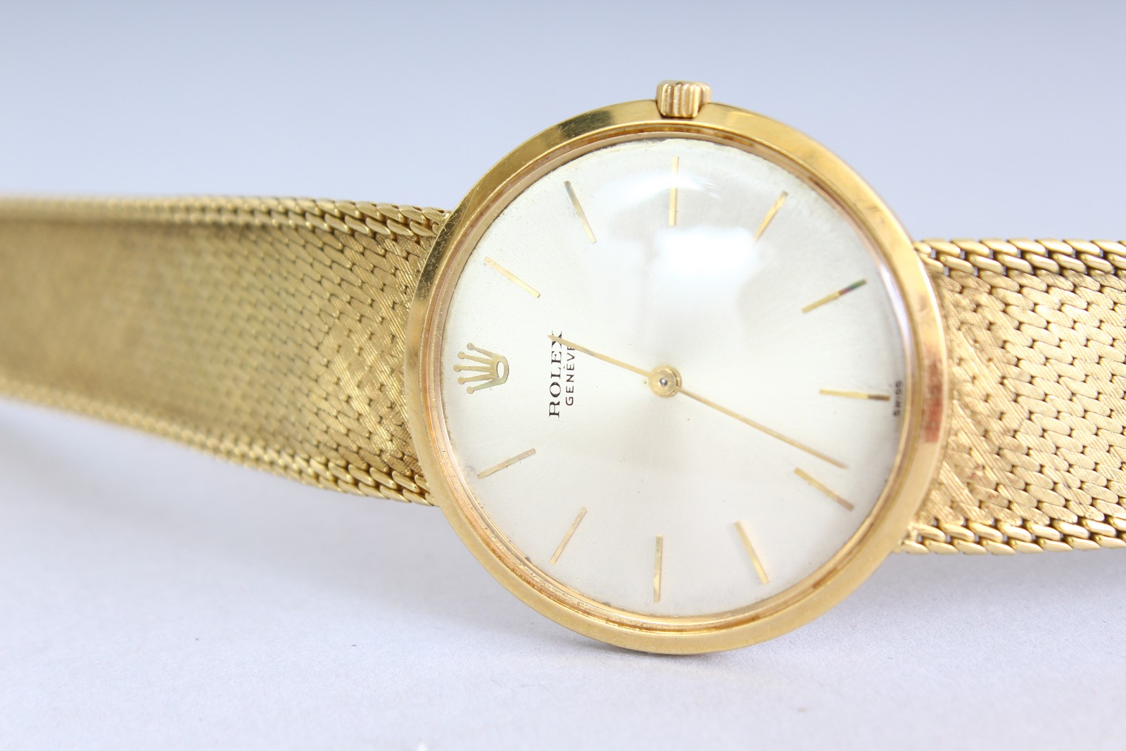 A SUPERB GENTLEMAN'S 18CT YELLOW GOLD ROLEX WRISTWATCH - Image 2 of 8