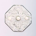 A SUPERB OCTAGONAL SHAPED PEARL AND DIAMOND SET BROOCH PENDANT, set with three pearls, two medium