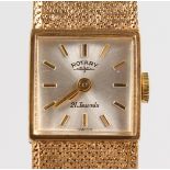 A LADIES 9CT GOLD ROTARY WRISTWATCH.