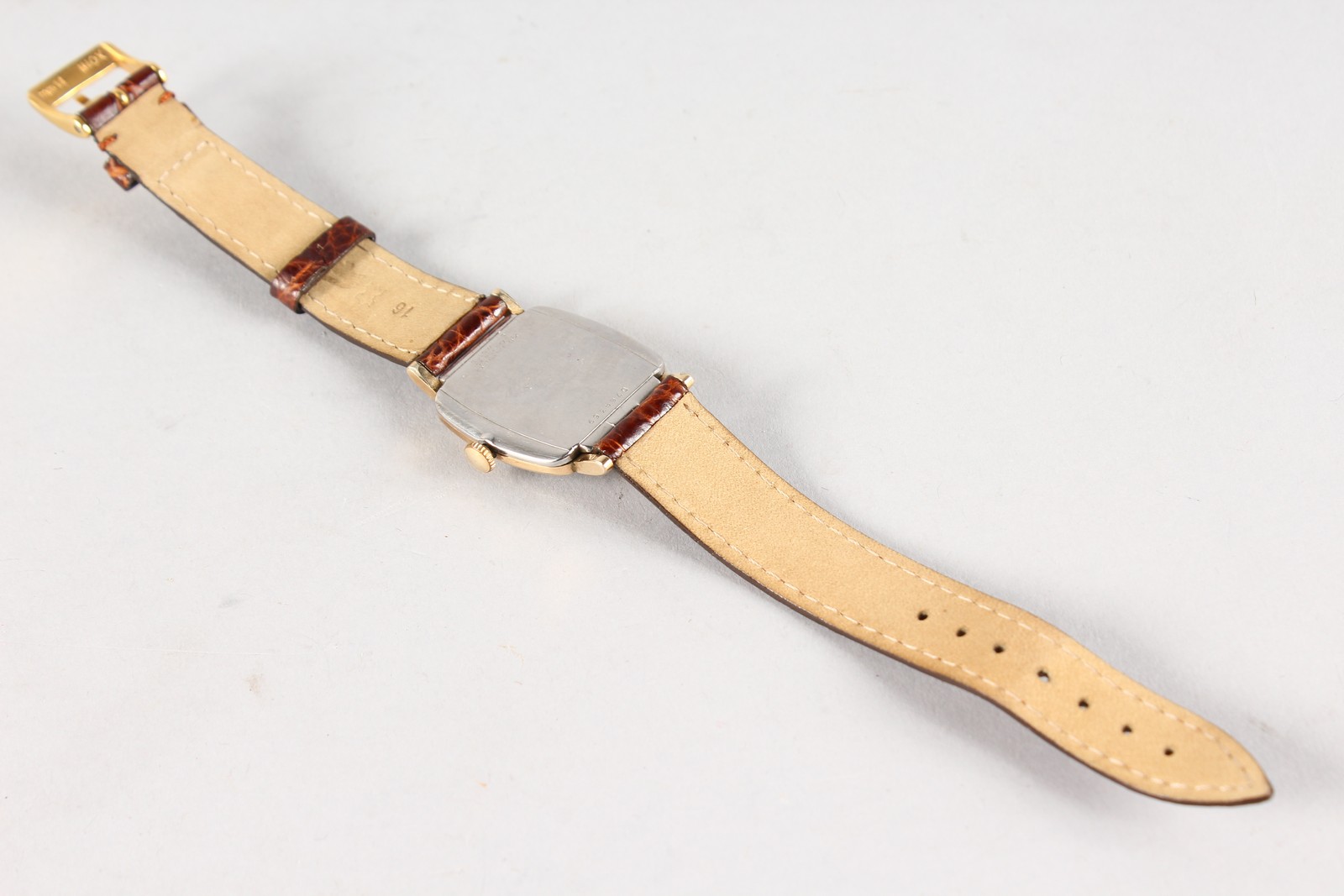 A GENTLEMAN'S BULOVA WRISTWATCH AND STRAP, No. 0764369. - Image 3 of 6