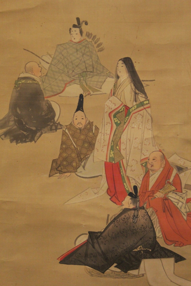 ANOTHER 19TH/20TH CENTURY JAPANESE SCROLL PAINTING ON SILK, depicting Kwannon standing in the - Image 2 of 5