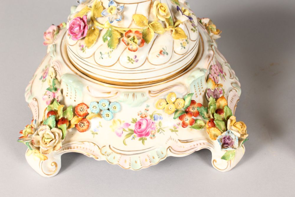 A GOOD LARGE PAIR OF DRESDEN STYLE FLOWER ENCRUSTED URNS, COVERS AND STANDS, painted with - Image 2 of 8