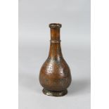 AN EARLY MAMLUK ENGRAVED BOTTLE VASE. 8.5ins high.