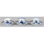 A GROUP OF THREE SIMILAR FINE QUALITY CHINESE KANGXI PERIOD BLUE & WHITE PORCELAIN TEABOWLS &