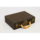 A SUPERB SMALL LOUIS VUITTON TRAVELLING JEWELLERY CASE, with brass locks, No. 1252027, with