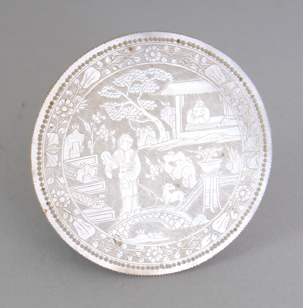 A GROUP OF SEVEN GOOD QUALITY EARLY/MID 19TH CENTURY CHINESE EXPORT CIRCULAR MOTHER-OF-PEARL - Image 2 of 6