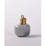 A MINIATURE GREY AND WHITE AGATE PERFUME BOTTLE with metal screw top. 2cms. Provenance: KIERMAN,