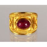 A GOOD 18CT YELLOW GOLD LALAOUNIS BLOODSTONE RUBY RING.