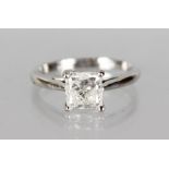 AN 18CT WHITE GOLD EMERALD CUT DIAMOND RING of 1.2cts approx.