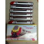 BACHMANN 32-600 VIRGIN VOYAGER 4 CAR SET IN BOX & 2 EXTRA COACHES