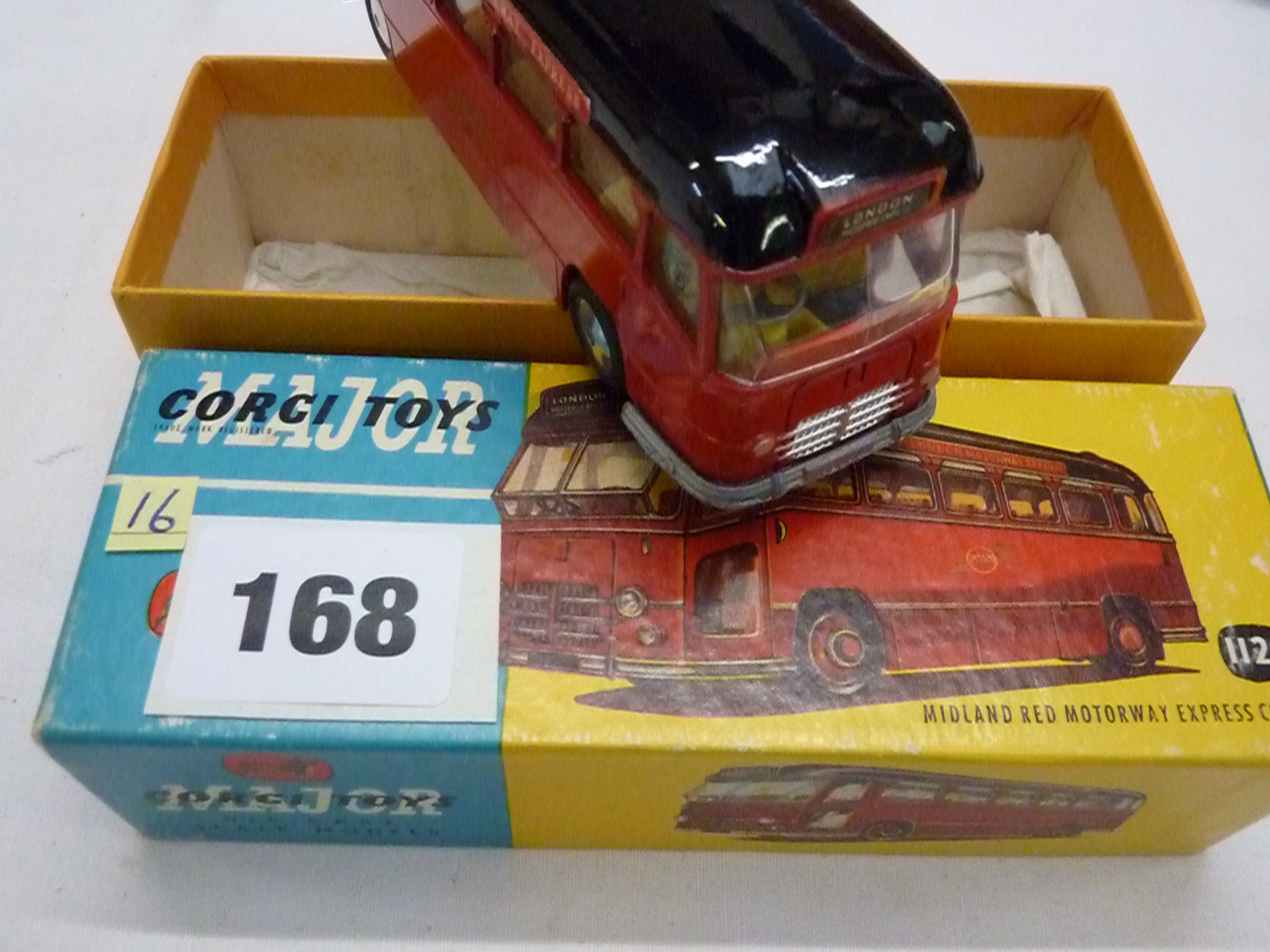 CORGI MAJOR 1120 BMMO / MIDLAND RED MOTORWAY EXPRESS COACH BOXED AND IN VERY GOOD CONDITION
