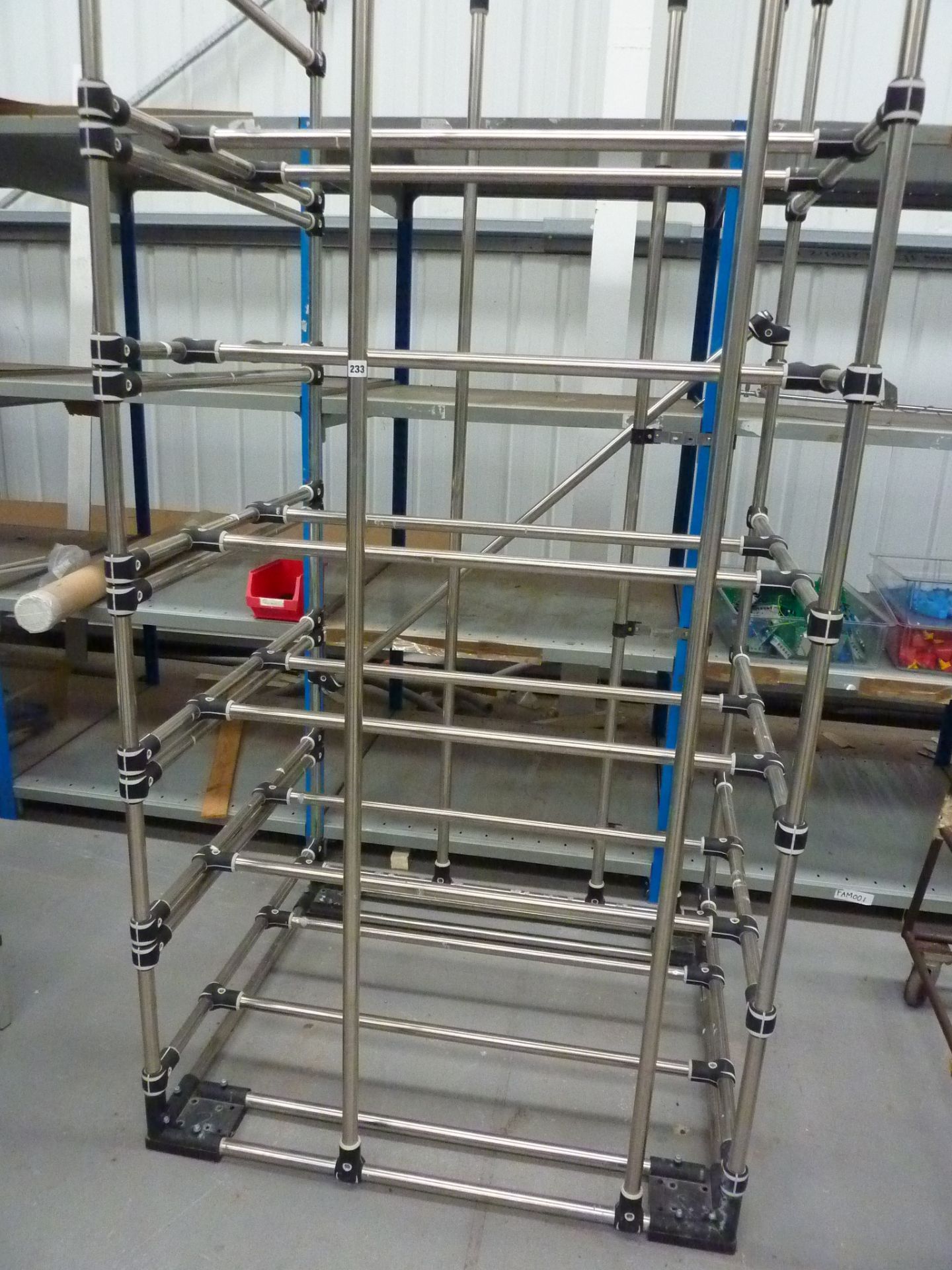 STAINLESS STEEL RACKING