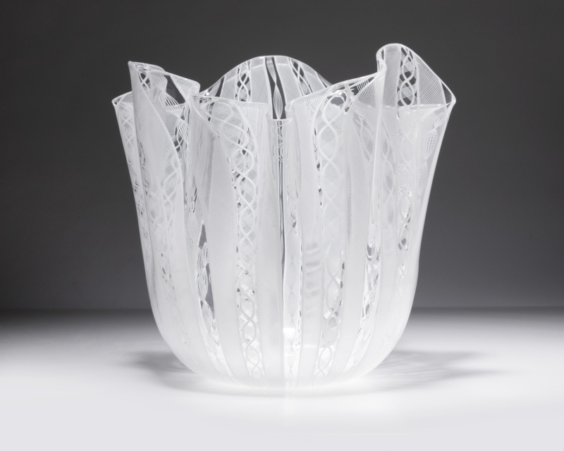 A Venini ''Fazzoletto Zanfirico'' art glass vase