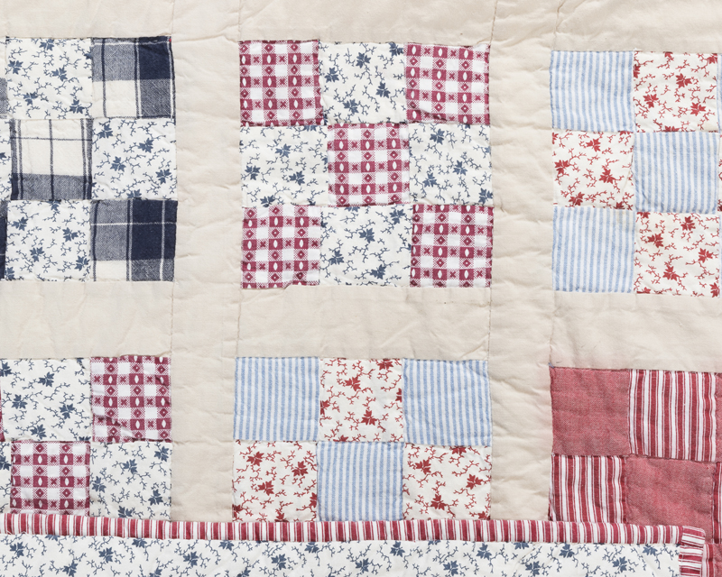 Five vintage quilts - Image 7 of 7