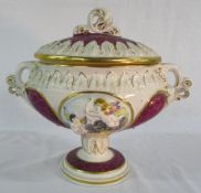 Capodimonte tureen L 34 cm H 29 cm