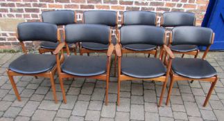 Oddense Maskinsnedkeri 8 dining chairs inc 2 carvers