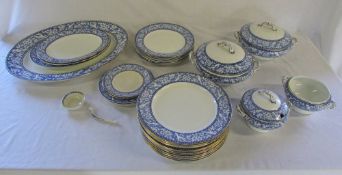 Wedgwood 'Hawthorn' part dinner service approximately 33 pieces