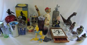 Selection of bar related items inc Babysham, Sparkets Syphon,
