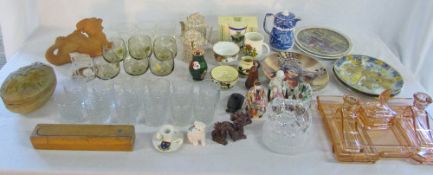 Assorted items inc various glassware inc bamboo whiskey tumblers & RCR crystal horse,