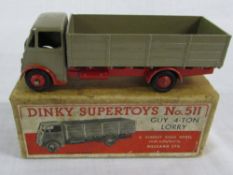 Dinky Supertoys Guy 4 ton lorry no 511 with red chassis