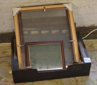 Cigarette card frames and mounts (empty)