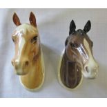 2 Beswick horse plaques - Palomino 1384 and Hunter 1382