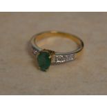 18ct gold diamond and pear cut emerald ring, emerald approx 0.65ct, total weight 2.