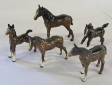 Beswick group of small bay horses