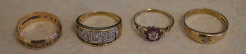 4 9ct gold rings, including a gypsy style ring,