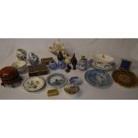 Silver plate photoframe, various blue & white ceramics,