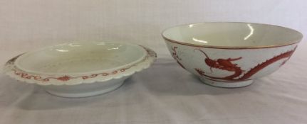 Chinese porcelain shallow dish & a bowl with dragon decorations