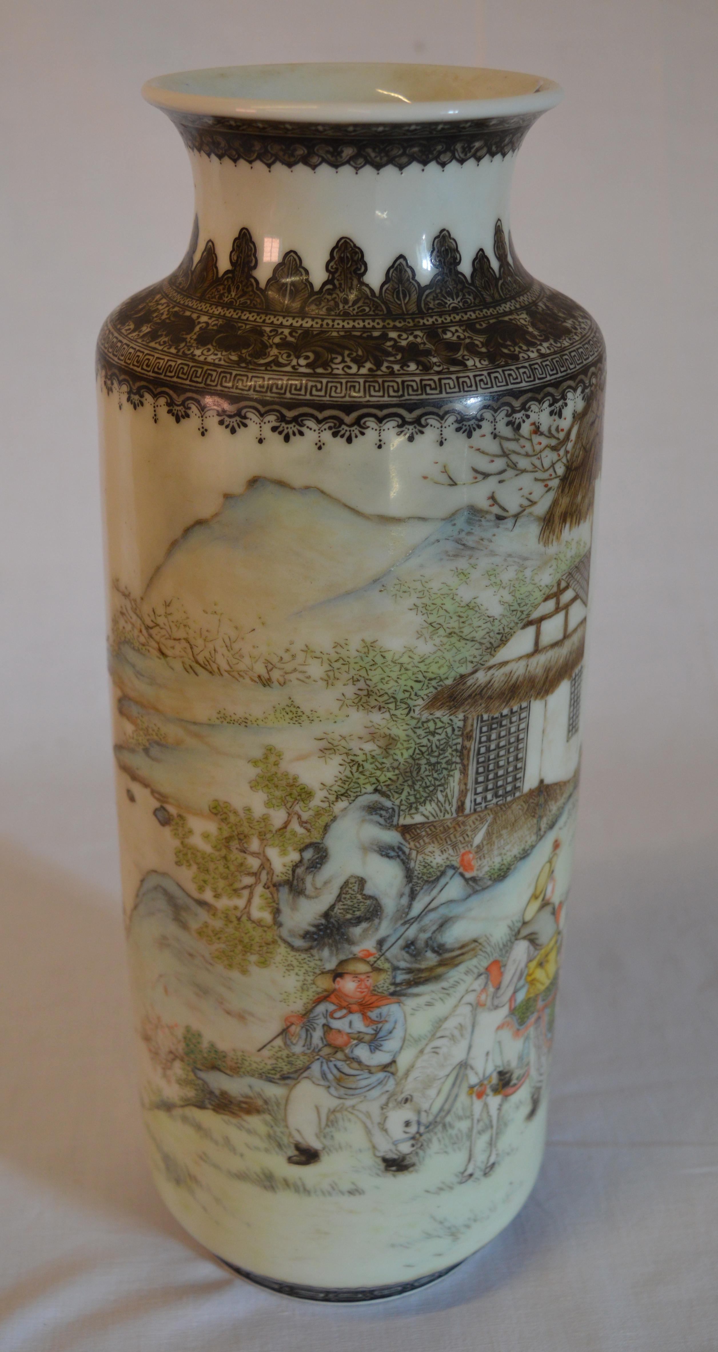 Cylindrical hand painted Chinese Republic famille rose vase with inscription to side & - Image 3 of 10
