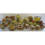 2 boxes of assorted cottage ware inc egg cups,