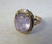9ct gold pale amethyst ring size M total weight 3.