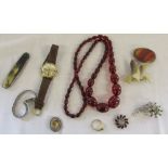 Various costume jewellery