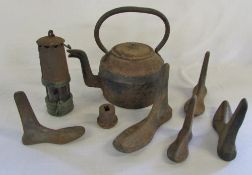 Various items inc kettle,