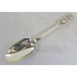 Silver serving spoon with crest/coat of arms London 1922 weight 2.